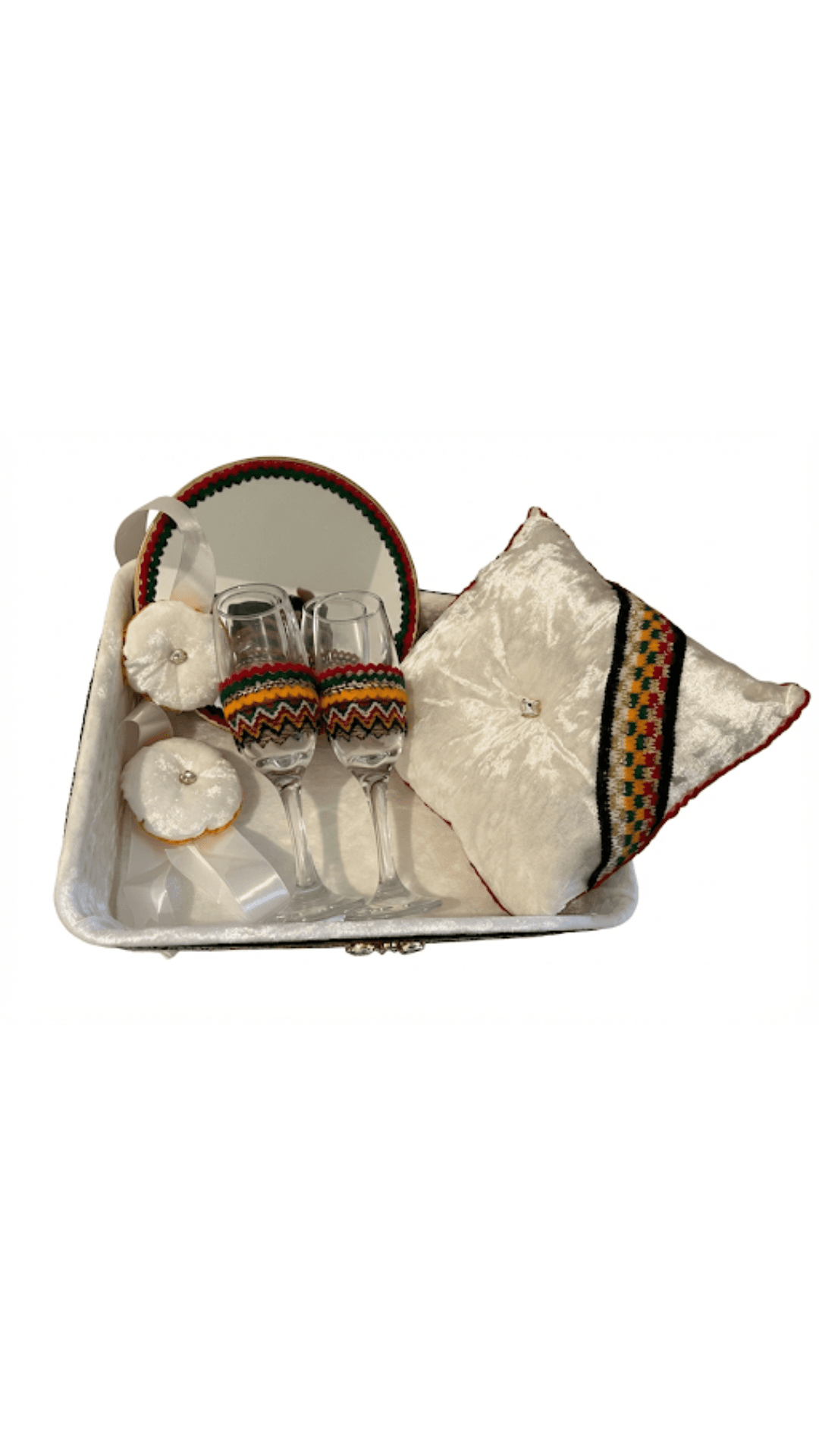 Panier amazigh Traditionnel pour Cérémonie du Henné – Blanc Raffiné — visuel 3